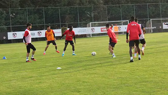 Maruis Sumudica: 'İstanbul'a gezmeye gitmiyoruz, gezmek istesek Gaziantep'te baklava, fıstık, her şey var'