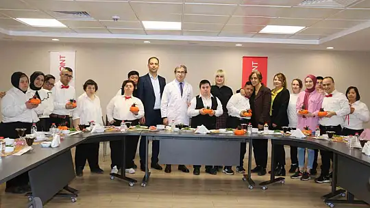 Medical Point hastanesi 12 down sendromlu çocuğun muayenelerini ücretsiz yaptı