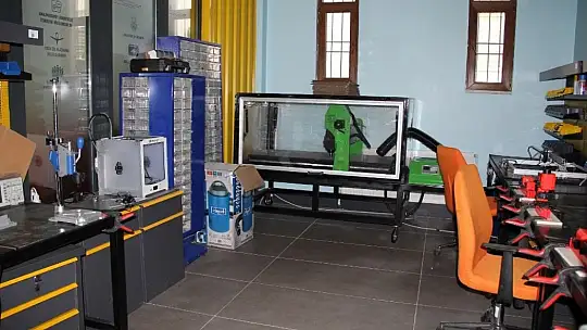 Meraklı öğrencilerin ilk adresi 'Bilim Gaziantep'