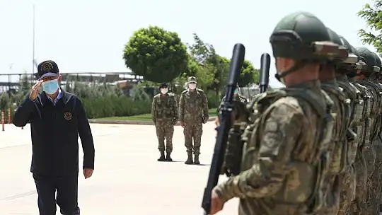 Milli Savunma Bakanı Hulusi Akar Gaziantep'te