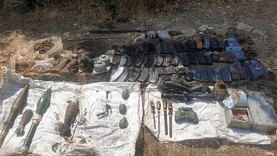 Milli Savunma Bakanlığı: 'PKK'lı teröristlere ait çok sayıda silah ve mühimmat ele geçirildi'