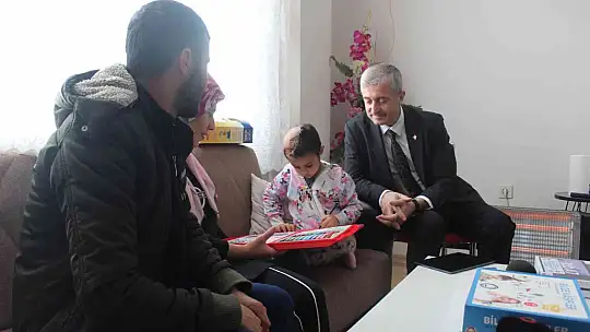 Minik Asiye'nin yeni evindeki ilk ziyaretçisi Tahmazoğlu oldu