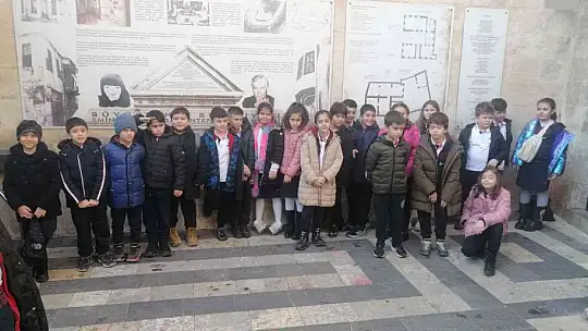 Minik öğrenciler Gaziantep'i mercek altına aldı