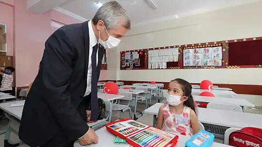 Minik öğrenciler için 34 bin eğitim kitabı ve boyama seti