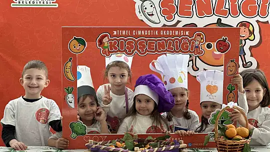 Minikler, Kış Şenliği'nin tadını çıkarttı