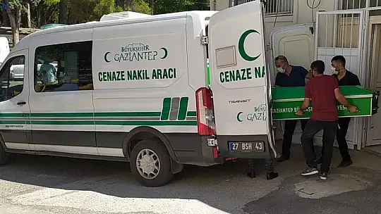 Motosiklet kazası bir aileyi paramparça etti