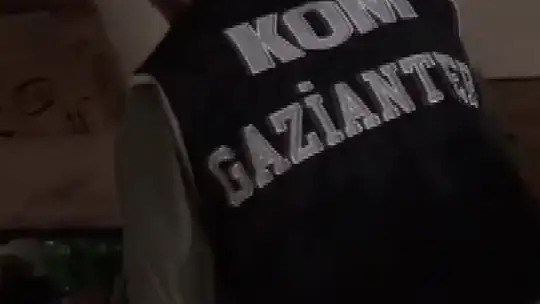 Motosiklet sepetinde kaçak sigara ele geçirildi