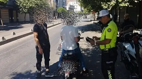 Motosiklet sürücülerine ceza yağdı
