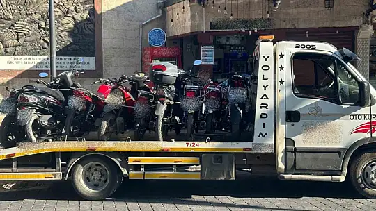 Motosiklet sürücülerine ceza yağdı