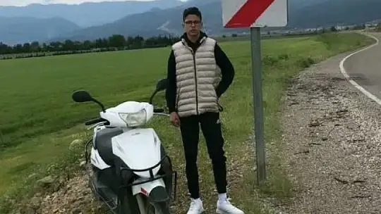 Motosikletle gezen arkadaşları kaza ayırdı: 1 ölü, 1 yaralı