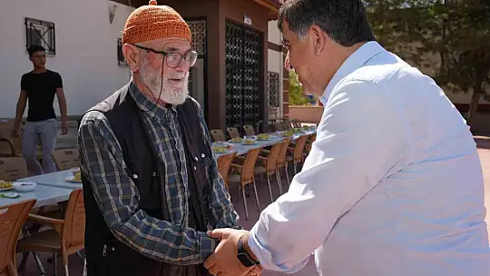 Muhtarlardan Fadıloğlu'na hizmet teşekkürü