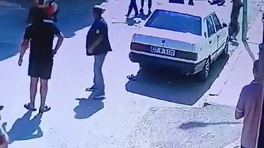 Nizip'te bir kişinin öldüğü bıçaklı kavga anları kamerada