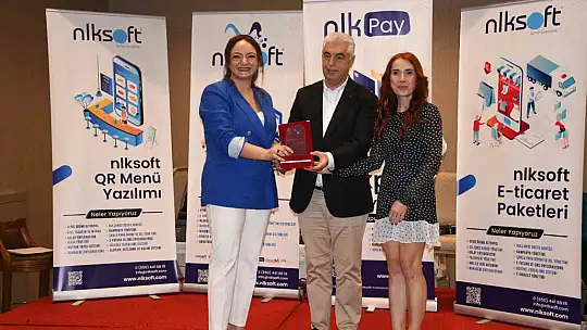 Nlksoft 18 yaşında