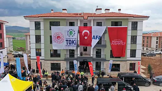 Nurdağı'nda tamamlanan konutlar sahiplerine teslim ediliyor