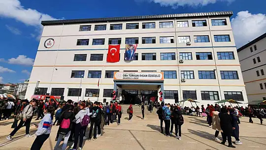 Öğrenciler adına fidan dikildi