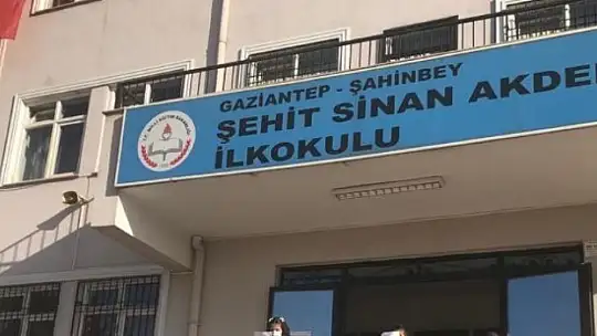 Öğrenciye şiddet uygulayan öğretmen açığa alındı