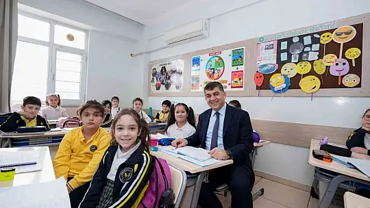 Öğretmen talep etti, dersi Fadıloğlu anlattı