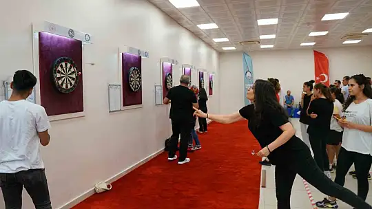 Öğretmenler spor yaparak eğlendi