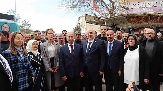 Oğuzeli'nde miting gibi açılış