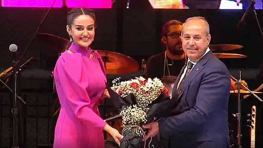 Oğuzeli'nde Nar ve Kurutmalık festivali