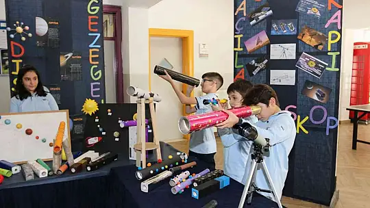 Ortaokul öğrencilerinden uzay sergisi