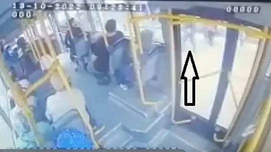 Otobüs şoförünün bıçakla öldürüldüğü anlar kamerada