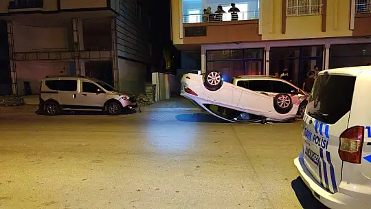 Otomobil takla attı sürücüsü kaçtı