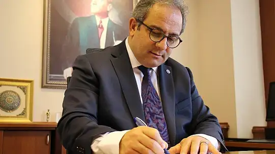 Bilim Kurulu Üyesi İlhan: 'Türkiye'de zaten virüsün mutasyon...''