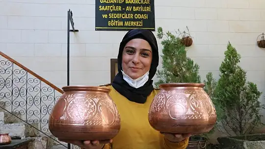 Kadınlar patronu oldukları meslekte erkeklere taş çıkartıyor