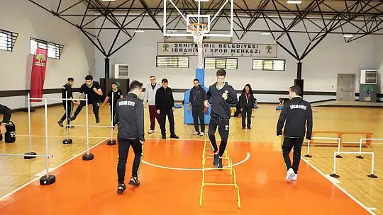 Özel yetenekli gençlere özel eğitim