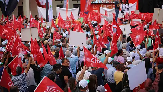 Özgür Özel'den Gaziantep'te Fıstık Mitingi