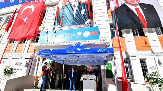 Pakistan'dan Gaziantep'e okul