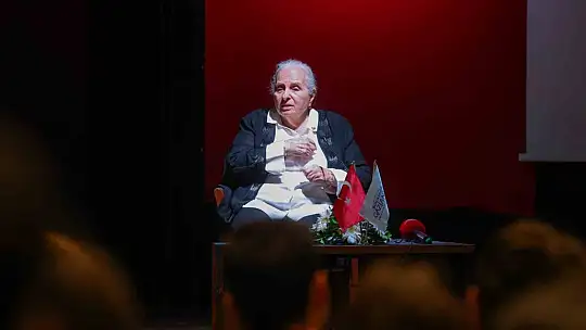 Panorama Müzesi'ni gezen Kazım Karabekir Paşa'nın kızı Timsal Karabekir duygu dolu anlar yaşadı