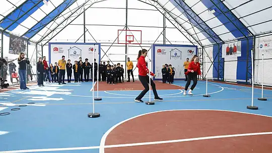 P&G Türkiye, Umut Evi, Spor Okulu ve Destek Merkezi ile İslahiye'ye umut oluyor