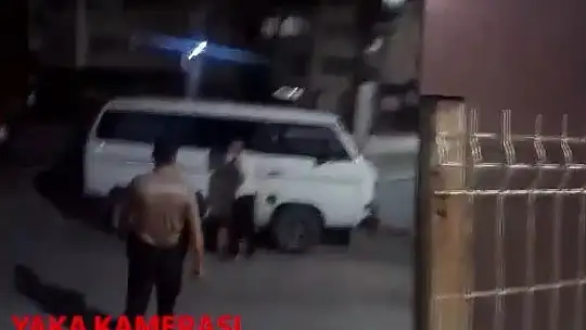 Pişkin hırsız suçüstü yakalanınca ekiplerin bayramını kutladı