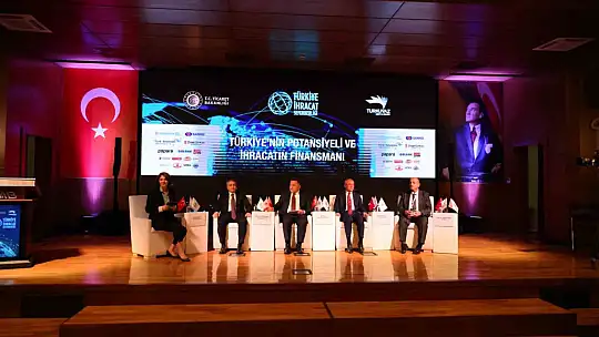 Rektör Dereli, İhracat Seferberliği Zirvesi'nde İhracat Ekosisteminde üniversitelerin rolünü anlattı