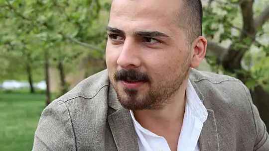 Ressam Onur Arıkan SANKO Sanat Galerisi'nde sergi açacak