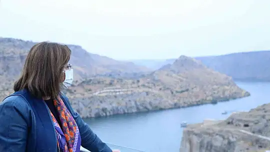 Rumkale Cam Terası hizmete açıldı