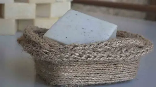 Sabun, zeytinyağı ve pekmez yapımının anlatıldığı müze büyük ilgi görüyor