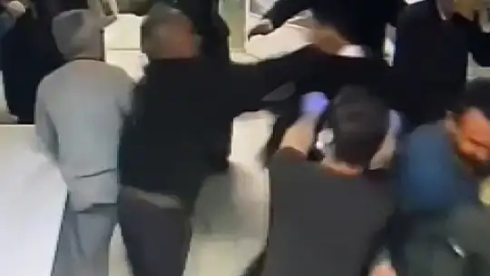 Sağlıkçılar, saldırısına uğradıkları şahsın hayatını kurtarma anlarını anlattı