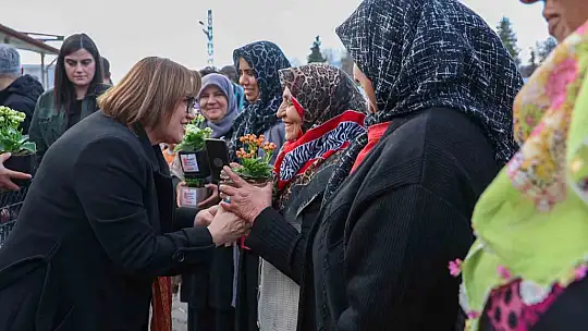 Şahin: 'Bayramlarımızın maneviyatının muhafazası, geleceğe dair en büyük güvencelerimizdendir'