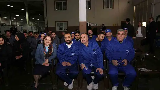 Şahin: 'Bu büyük ailenin en önemli parçası emekçi kardeşlerimizdir'