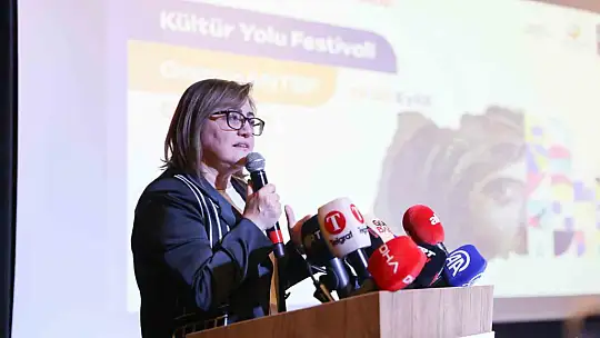 Şahin, Gastroantep için basın mensuplarıyla bir araya geldi
