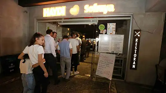 Şahin, vatandaşla 'Haydi Sofraya'da buluştu