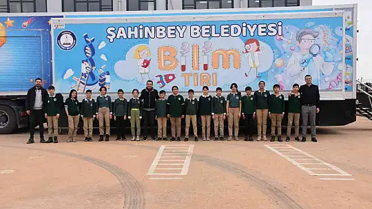 Şahinbey 'Bilim Tırı' ile bilimi ve teknolojiyi okullara taşıyor