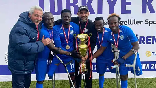 Şahinbey Ampute Futbol Takımı, Türkiye Kupası'nı kazandı