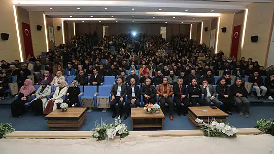 Şahinbey Belediyesi 174 öğrenciyi umreye gönderiyor