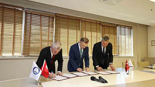 Şahinbey Belediyesi 218 bin kişiyi ecdatla buluşturuyor