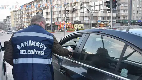 Şahinbey Belediyesi iftara beş kala ile vatandaşların yanında