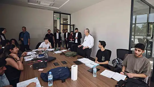 Şahinbey Belediyesi Millet Kütüphanesi'ne yoğun ilgi